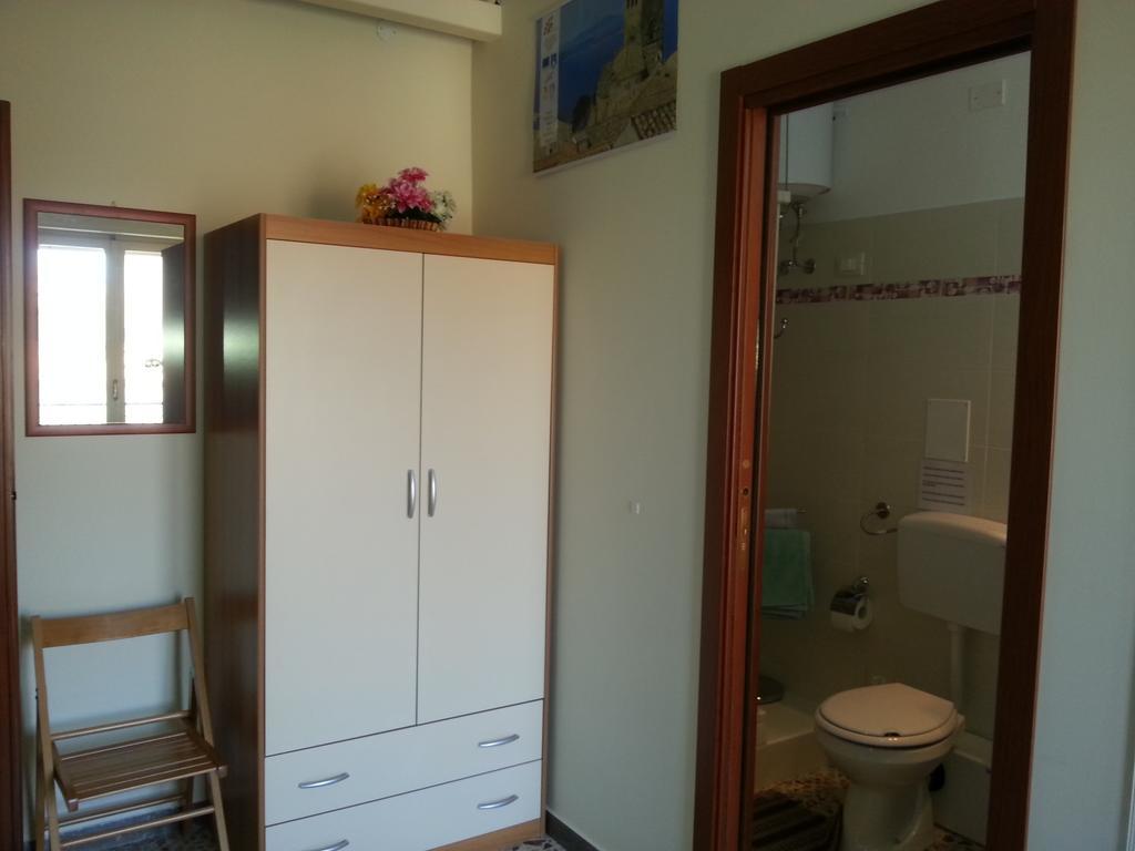 B&B Intrabartolo Trapani Pokoj fotografie